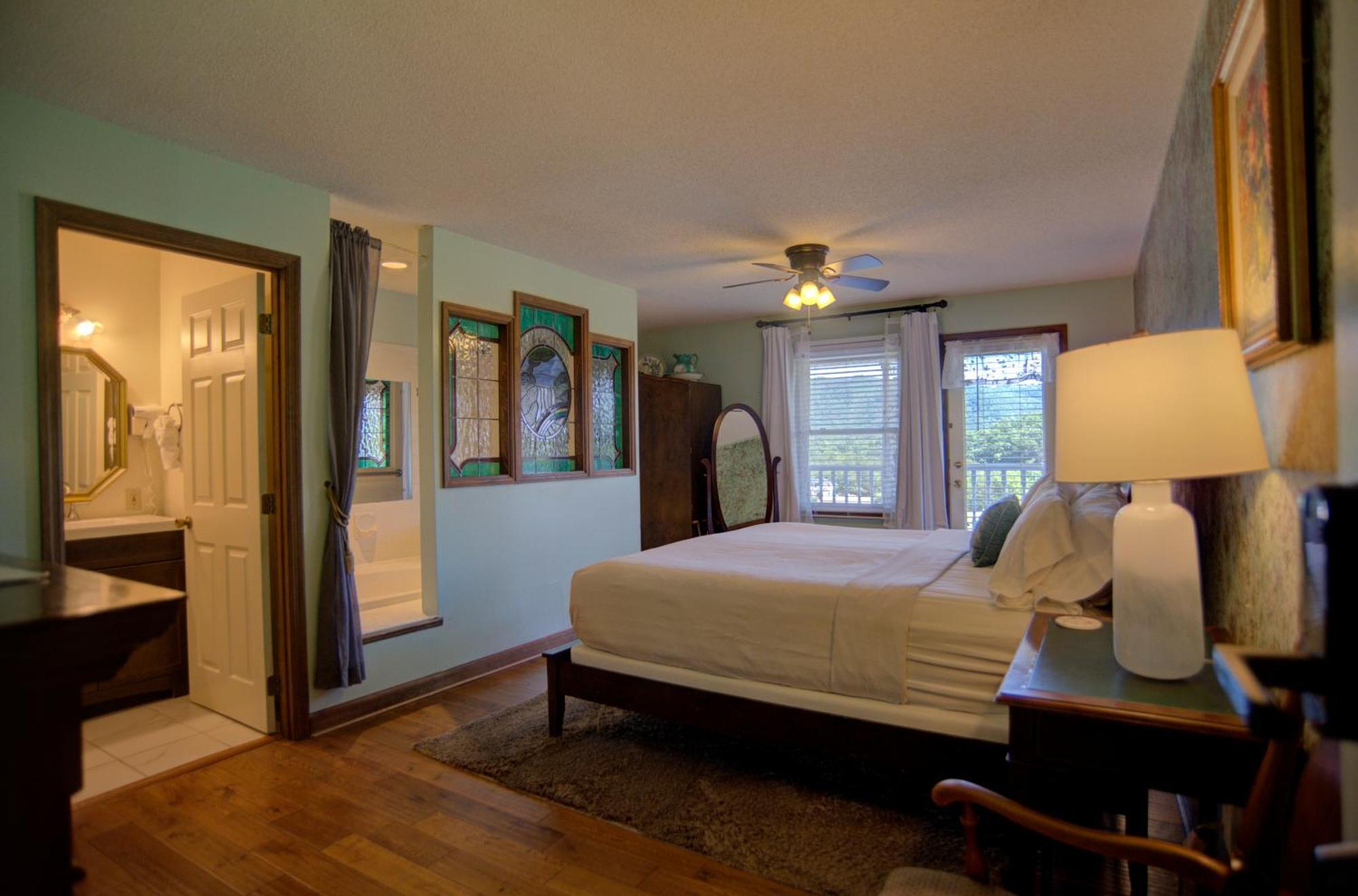 Blue Mountain Mist Country Inn Sevierville Exteriör bild