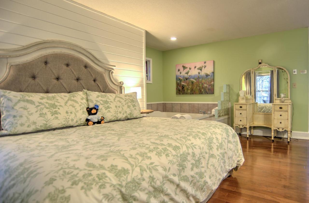 Blue Mountain Mist Country Inn Sevierville Exteriör bild